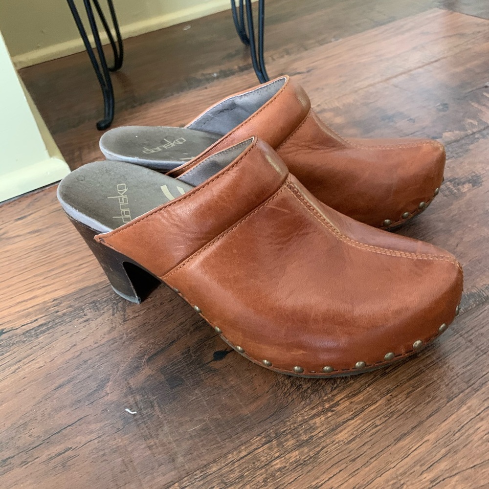 Dansko clog